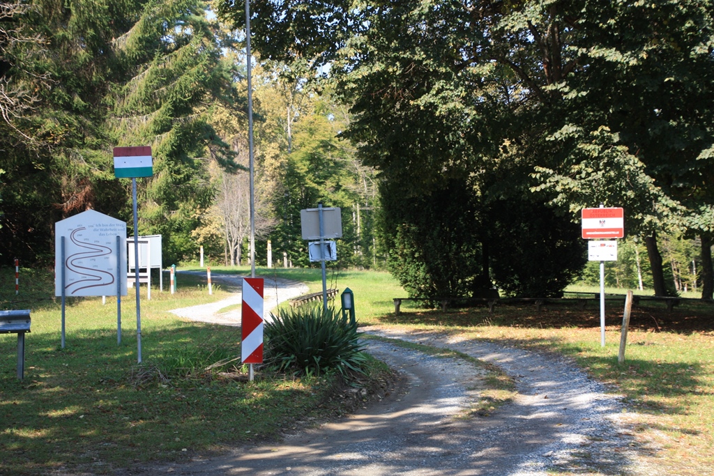 Zweimal mit dem Motorrad: Drunt im Burgenland und Ohne Schnaps in&nbsp;St.Kathrein