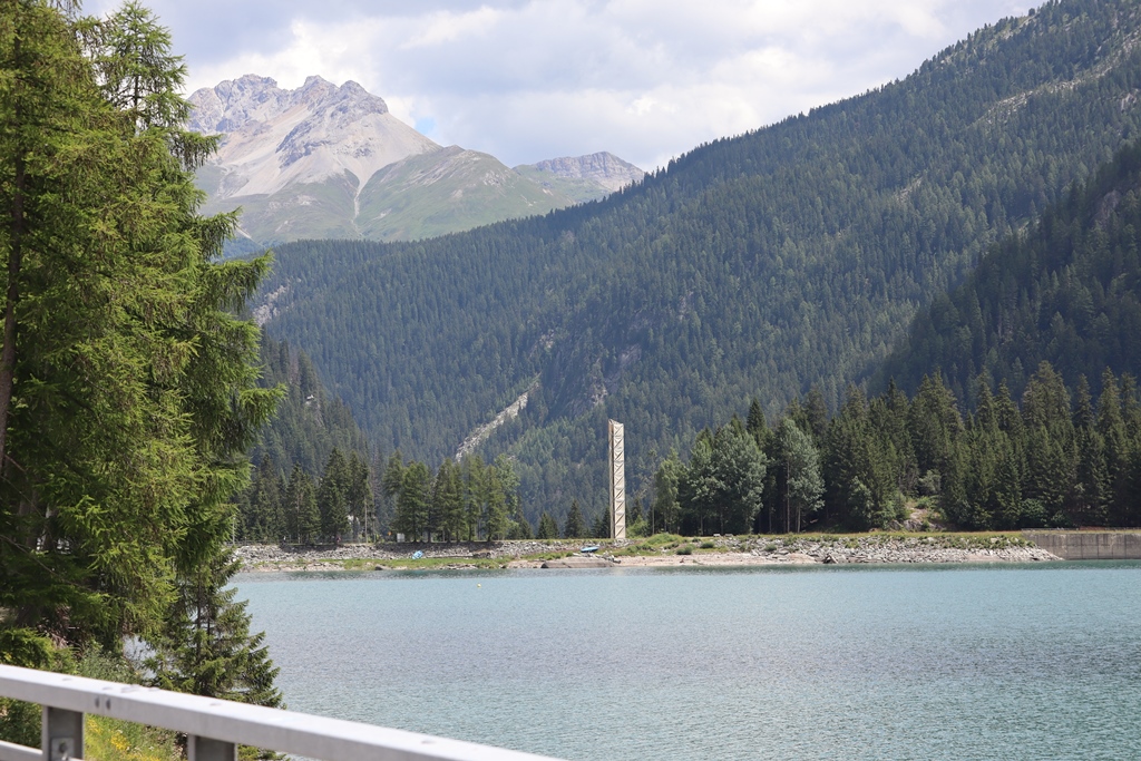 4 – Vom Comosee über den Splügenpass an den&nbsp;Rhein