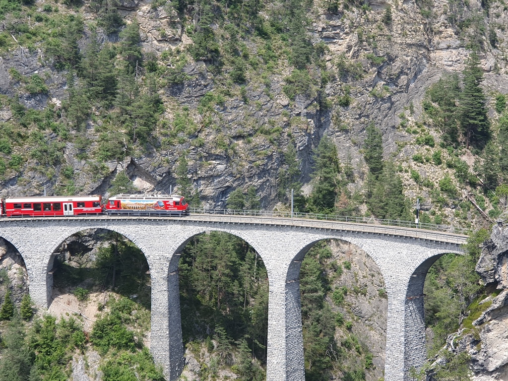 6 – Viele Seen und noch mehr&nbsp;Kurven